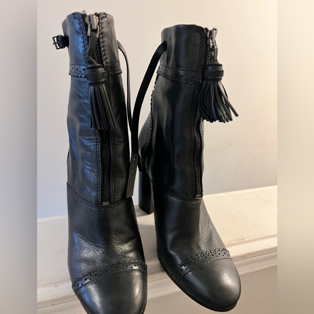 Tory Burch Huxley boots